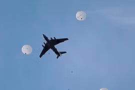 Video: Kiểm tra kết quả huấn luyện trung đoàn Đổ bộ Đường không Crimea năm 2021 