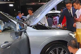 Xe nhập tăng mạnh, thị trường ô tô Việt sắp "bùng nổ" chuỗi giảm giá?