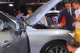 Xe nhập tăng mạnh, thị trường ô tô Việt sắp "bùng nổ" chuỗi giảm giá?