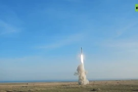 UAV Ukraine phá hủy 2 xuồng đổ bộ Raptor của quân đội Nga