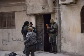 Dân quân người Kurd truy lùng hàng trăm tay súng IS vượt ngục