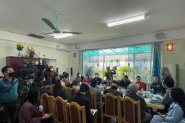 Thêm nhiều nhạc sĩ kiến nghị, tranh cãi về bản quyền