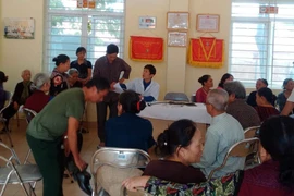 Công ty Cổ phần Dược phẩm và Sinh học Việt Nam: “Núp bóng” khám bệnh để bán thực phẩm chức năng