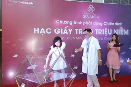 “Gấp Hạc giấy trao triệu niềm tin” vì giấc mơ trẻ thơ 