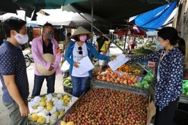 Hà Nội: Đầu tư xây mới, nâng cấp 310 chợ trên địa bàn.