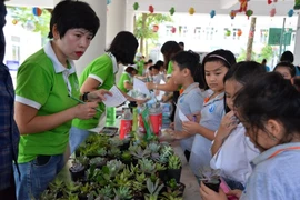  Hà Nội: Tăng cường giáo dục học sinh phân loại rác tại nguồn