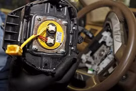 30 triệu xe bị điều tra liên quan túi khí Takata nhưng chưa thu hồi