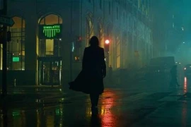 Ma Trận: Hồi Sinh tung trailer siêu hấp dẫn thị giác dịp Giáng sinh