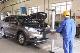 Bộ GTVT đề xuất giảm lệ phí cấp giấy đăng kiểm xe ô tô