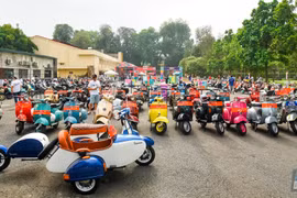 Vespa Day 2022 - Ngày hội cho người dùng Vespa lần đầu diễn ra tại Việt Nam