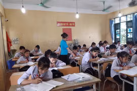 Hà Nội đề xuất bổ sung 224 biên chế xét đặc cách giáo viên hợp đồng