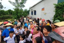 Sáp nhập trường: Phụ huynh phản đối, Phòng Giáo dục nói "cần thiết"