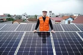 Sinh lời từ lắp điện mặt trời