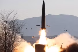 Trung đoàn tên lửa đường sắt của Triều Tiên diễn tập phóng tên lửa đạn đạo