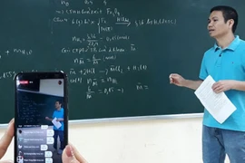  Dạy học trực tuyến sẽ được coi là chính thức