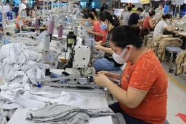 Doanh thu dưới 200 tỷ đồng hoặc thấp hơn năm trước được giảm thuế