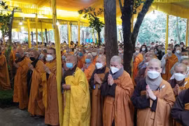 Lễ nhập liệm Thiền sư Thích Nhất Hạnh