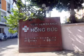 TPHCM: 2 bác sĩ bị tước chứng chỉ hành nghề khám, chữa bệnh