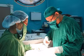 Tự dưng chít hẹp bao quy đầu