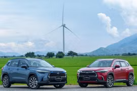 Toyota Corolla Cross Hybrid đạt doanh số vượt kỳ vọng tại Việt Nam