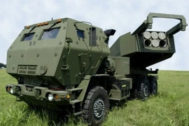 Quân đội Ukraine bắt đầu được huấn luyện sử dụng pháo phản lực HIMARS M142