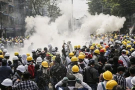 ASEAN chính thức họp về khủng hoảng Myanmar, kêu gọi hoà bình