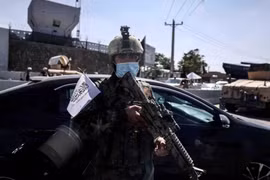 Taliban thu hơn 12 triệu USD của các cựu quan chức chính phủ Afghanistan