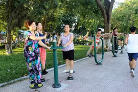 Nguy cơ gánh nặng dinh dưỡng kép và dân số già nhiều bệnh nền