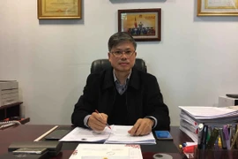 Quá nhiều cán bộ được “bế đặt vào ghế”