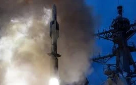 Lục quân Mỹ nâng cấp tên lửa đánh chặn SM-6 Hải quân thành tên lửa tấn công mặt đất