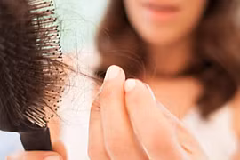 Chăm sóc, giảm rụng tóc sau giãn cách vì Covid-19