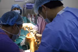 Nguyên nhân thất bại trong phẫu thuật thay khớp gối