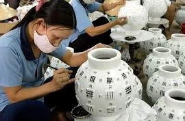 Đối diện làn sóng Covid thứ hai, nhóm doanh nghiệp yếu thế tự cứu mình thế nào?