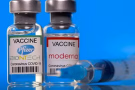 Mũi 2 vaccine mRNA COVID-19 vẫn an toàn cho người bị dị ứng tức thì với liều thứ nhất