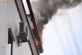 Hà Nội: Cháy khách sạn Momizi, khách hoảng loạn