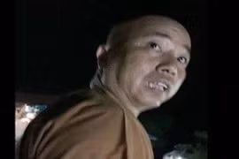 "Nếu phật tử cúng tượng ngọc hàng tỉ đồng cho thầy Toàn đặt ở chùa thì đó là tài sản của chùa"