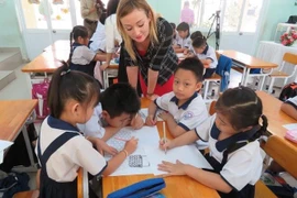 Phụ huynh TPHCM yêu cầu làm rõ chất lượng tiếng Anh tích hợp