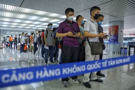 Rút ngắn thời gian cách ly người nhập cảnh đã tiêm vaccine