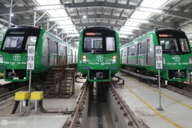 Tàu điện Cát Linh - Hà Đông vé 15.000 đồng một lượt