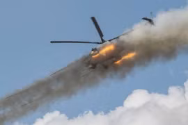 Hoạt động chiến đấu của trực thăng Ka-52 và Mi-28N trên chiến trường Ukraina