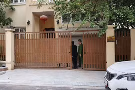 Đang khám nhà Chánh văn phòng Thành ủy Hà Nội