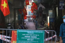 Sau ngày 6/9, Hà Nội sẽ tiếp tục thực hiện nghiêm giãn cách xã hội theo mức cao hơn Chỉ thị 16/CT-TTg ở khu vực có nguy cơ rất cao (Ảnh: Hữu Nghị).