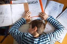 Trầm cảm không do áp lực học tập