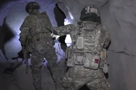 Video: Đặc nhiệm Nga, quân đội Syria phá hủy hầm ngầm IS gần Palmyra