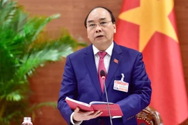 Lãnh đạo nhiều tỉnh, thành rời Đại hội Đảng về địa phương chống dịch