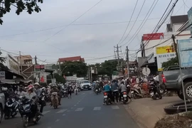 Người dân đòi chuyển tiền phúng điếu bí thư xã 'giả chết' cho gia đình nạn nhân