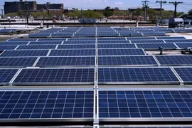 Ấn Độ điều tra chống bán phá giá pin năng lượng Mặt Trời