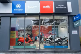 Xe máy phân khối lớn Moto Guzzi và Aprilia chính thức có mặt tại Hà Thành