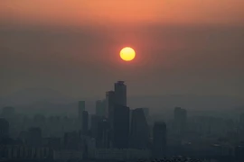 Các cường quốc công nghiệp châu Á: Hướng tới mục tiêu trung hòa carbon giữa Thế kỷ 21