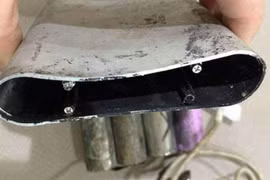 Hãy để sạc dự phòng tránh xa người